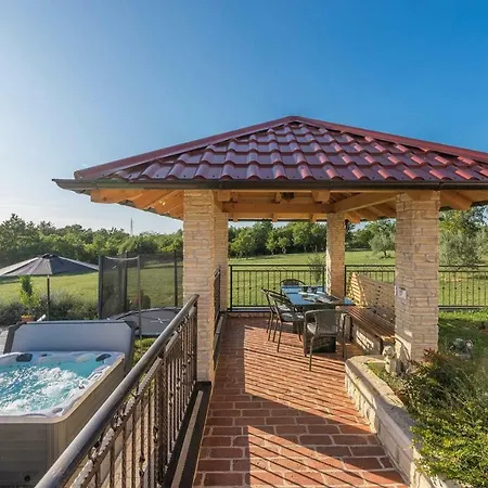 וילה Ivda In Porec Area *