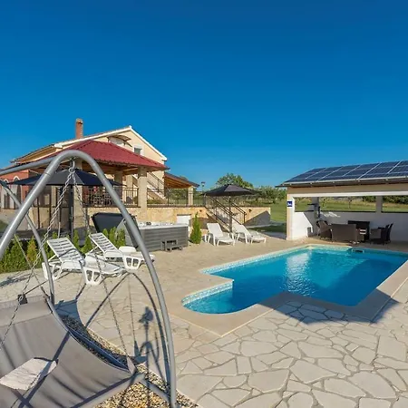 Ivda In Porec Area *